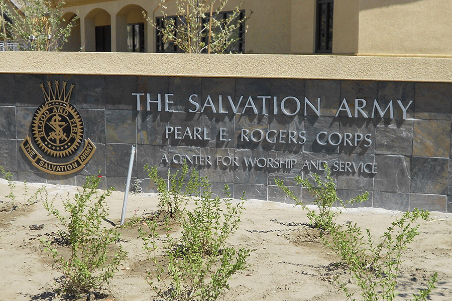 Monument sign with cast aluminum sign letters